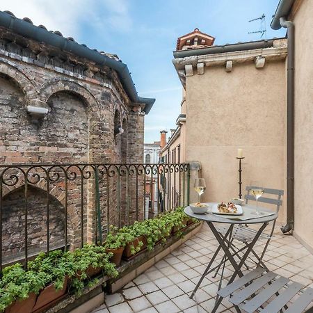 Ca' Della Frutta Venetian Apartment Exterior photo